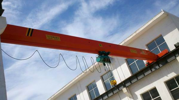 起重機減速機漏油是什么原因造成？