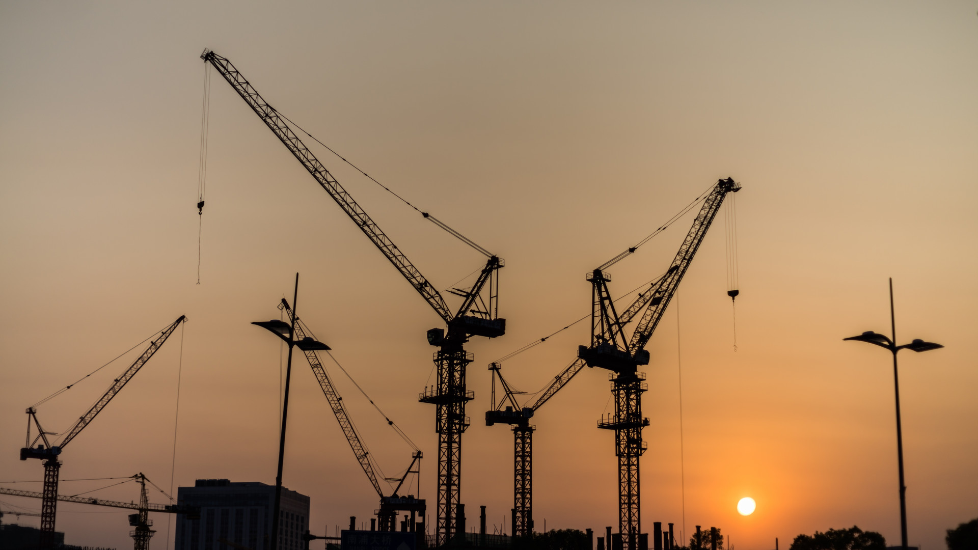 起重機械設備介紹、分類、養(yǎng)護問題匯總